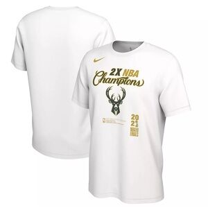 NEW Nike Milwaukee Bucks 2021 NBA Finals Champion T-Shirt
